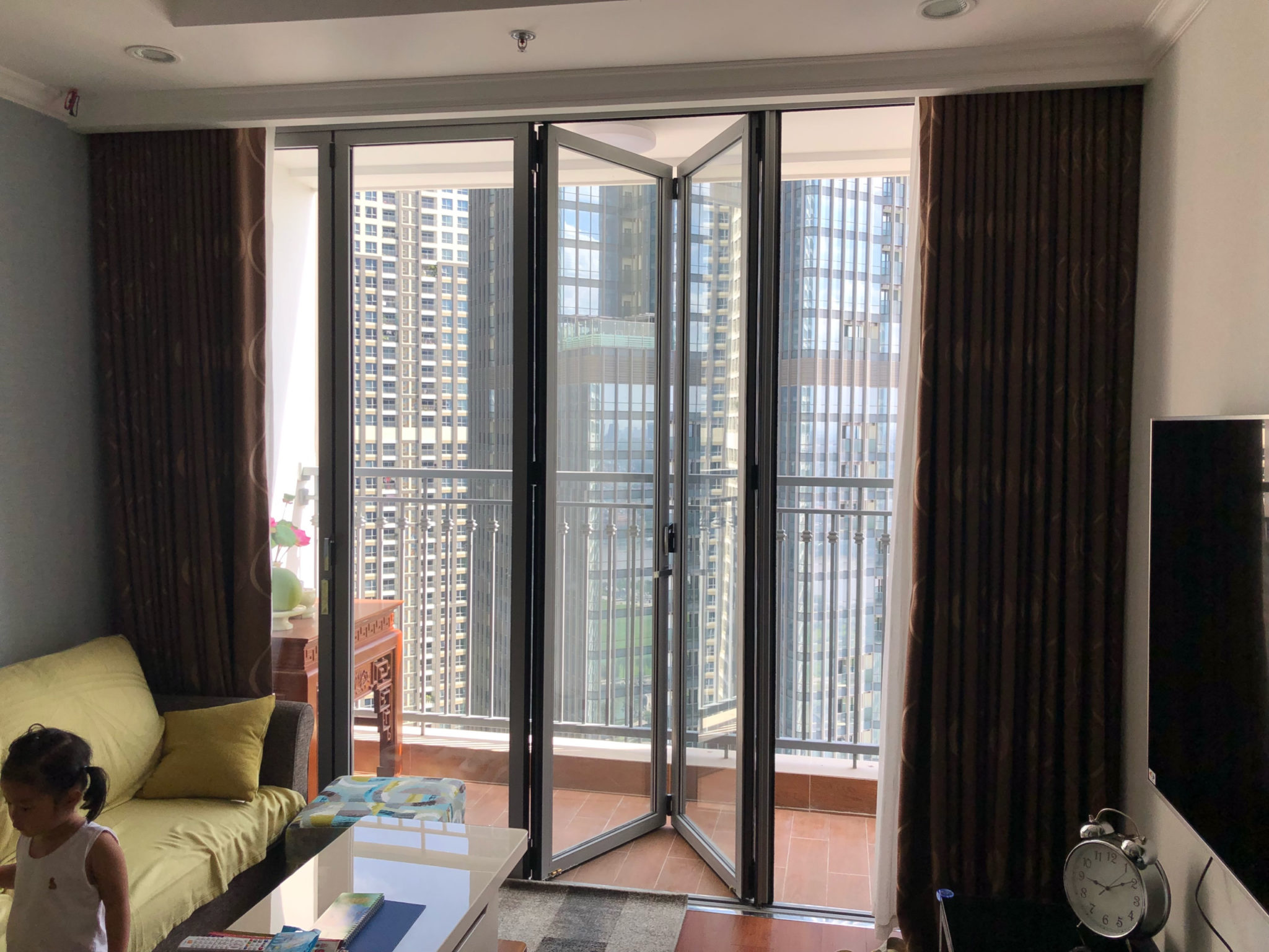 Cửa Nhôm Cao Cấp Leed